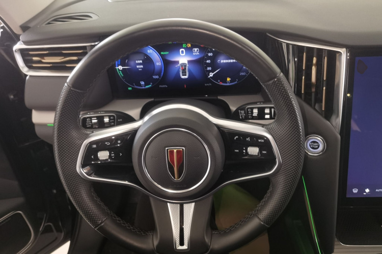 红旗HS7 PHEV 2024款 2.0T PHEV 四驱旗畅版 6座中控内饰13