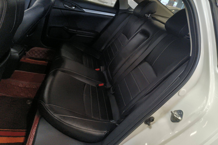 本田 思域 2019款 220TURBO CVT劲动版 国VI中控内饰7004