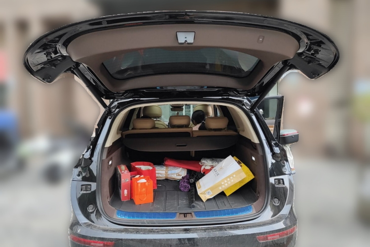 鸿蒙智行 问界M7 2024款 1.5T 智驾四驱Max版 5座中控内饰23