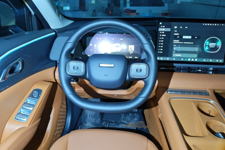 哈弗枭龙MAX 2025款 Hi4 110 Pro中控内饰13