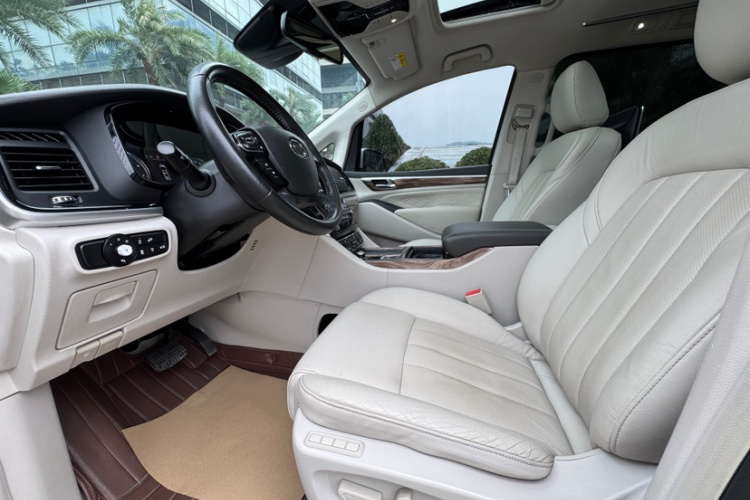 广汽传祺 传祺M8 2018款 320T 旗舰版局部细节19