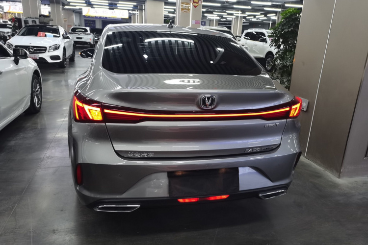 长安 逸动 2023款 畅享版 PLUS 蓝鲸NE 1.4T GDI DCT尊贵版车身外观6004