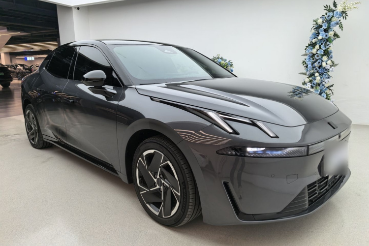 领克07 2024款 EM-P 126长续航 Ultra车身外观6005