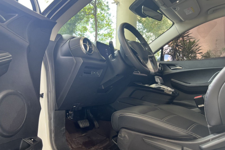 比亚迪 元新能源 2019款 EV535 高能领航版中控内饰7005