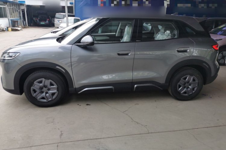 比亚迪 元UP 2025款 301KM 领航型车身外观6003