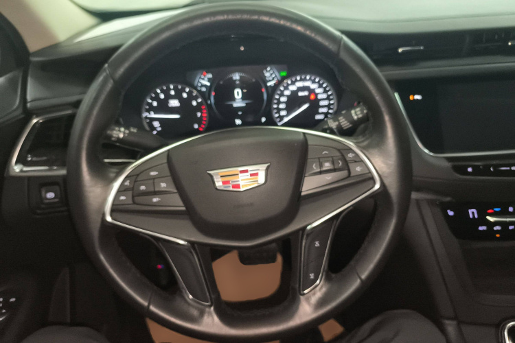 凯迪拉克XT5 2018款 25T 豪华型中控内饰13