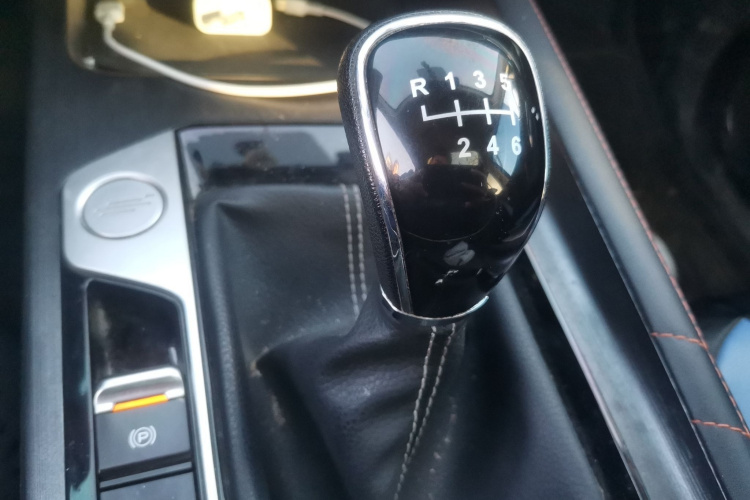 长安欧尚X7 PLUS 2022款 1.5T 手动尊享型局部细节18