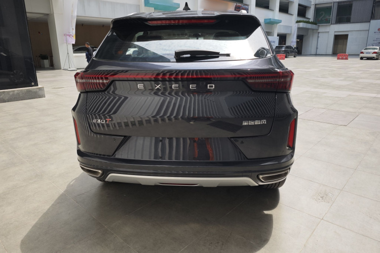 星途追风 2024款 1.5T CVT迅捷版车身外观6005