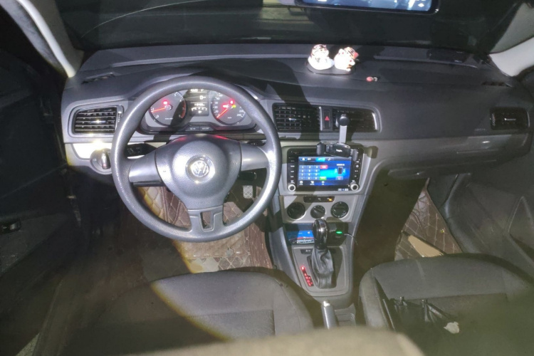 大众 朗逸 2013款 改款经典 1.6L 自动风尚版中控内饰7002