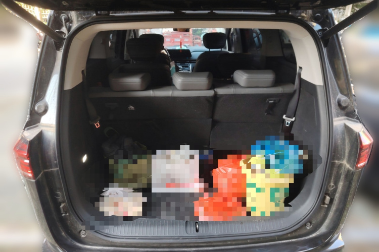 江淮瑞风 瑞风RF8 2024款 智聆版 2.0T 旗舰型中控内饰23