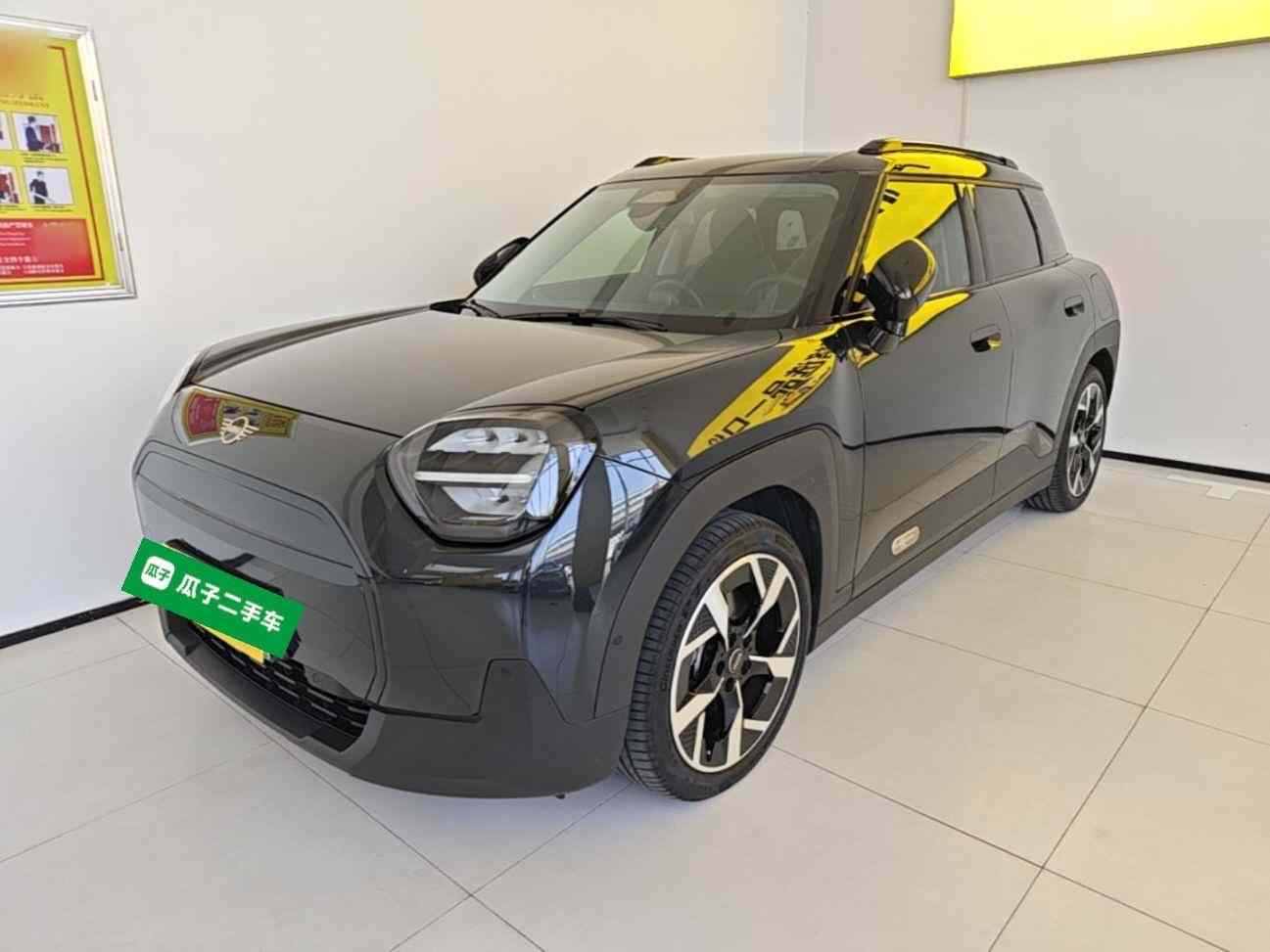 电动MINI ACEMAN 2024款 E 经典派(2)