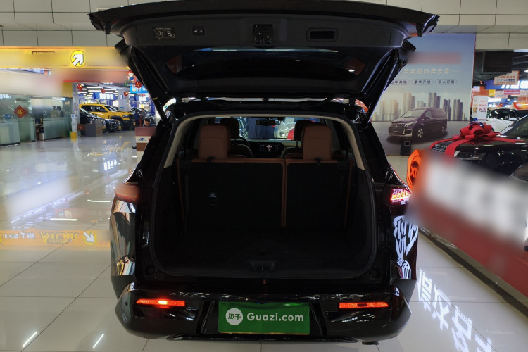 日产 探陆 2024款 380VC-TURBO 四驱智驾版 6座机舱底盘23