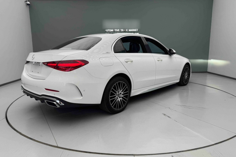 奔驰C级 2023款 改款二 C 260 L 运动版车身外观6001