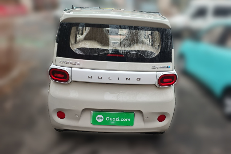 五菱汽车 宏光MINIEV 2024款 第三代 215km 青春版车身外观6