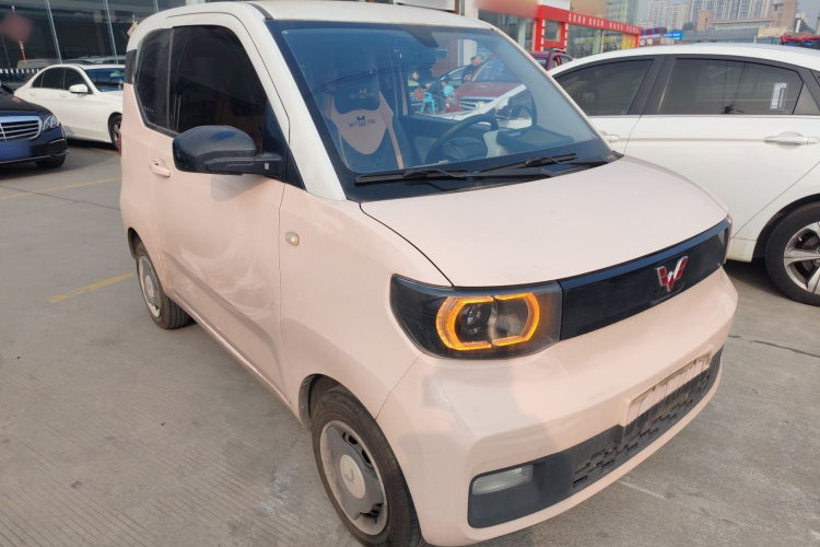 五菱汽车 宏光MINIEV 2021款 马卡龙臻享款 三元锂车身外观3