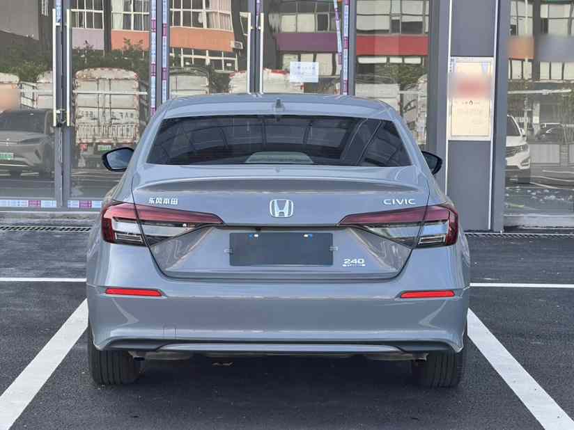 本田 思域 2025款 240TURBO CVT 智趣Plus(2)