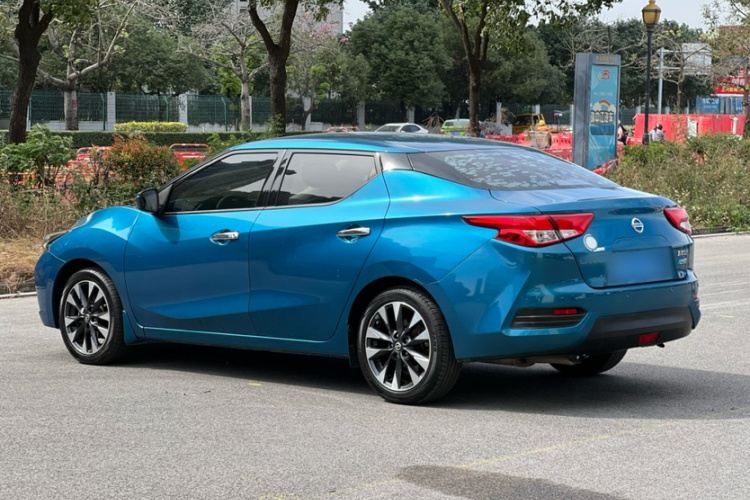 日产 蓝鸟 2019款 1.6L CVT智联智酷版 国VI车身外观6005