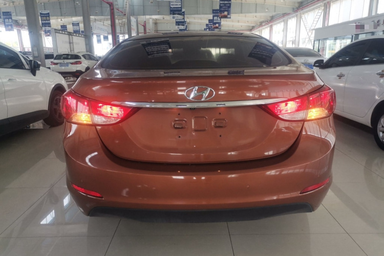 现代 朗动 2015款 1.6L 自动领先型车身外观6004