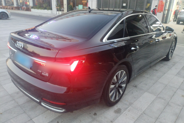 奥迪A6L 2020款 45 TFSI 臻选致雅型车身外观7