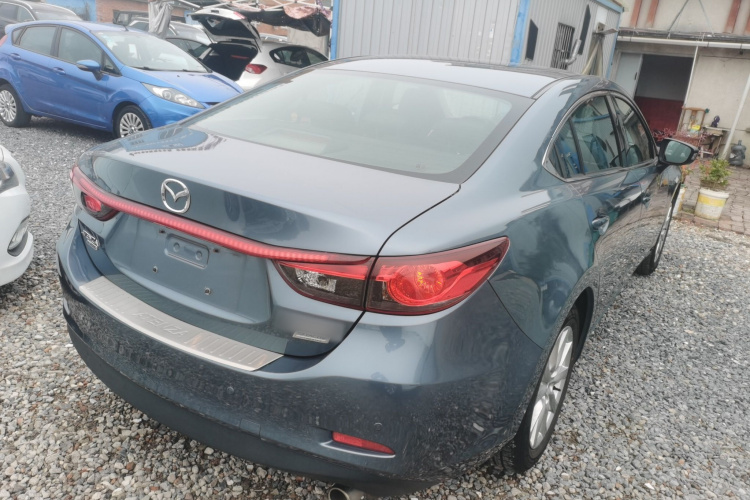 马自达 阿特兹 2014款 2.0L 蓝天豪华版车身外观7