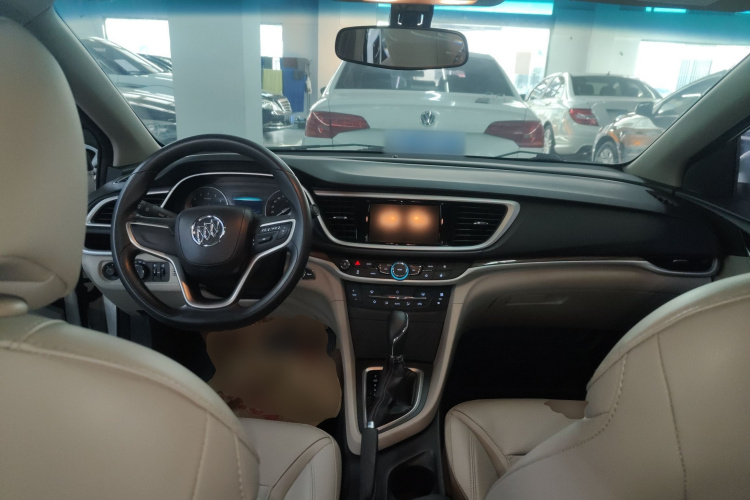 别克 英朗 2015款 15N 自动豪华型中控内饰12