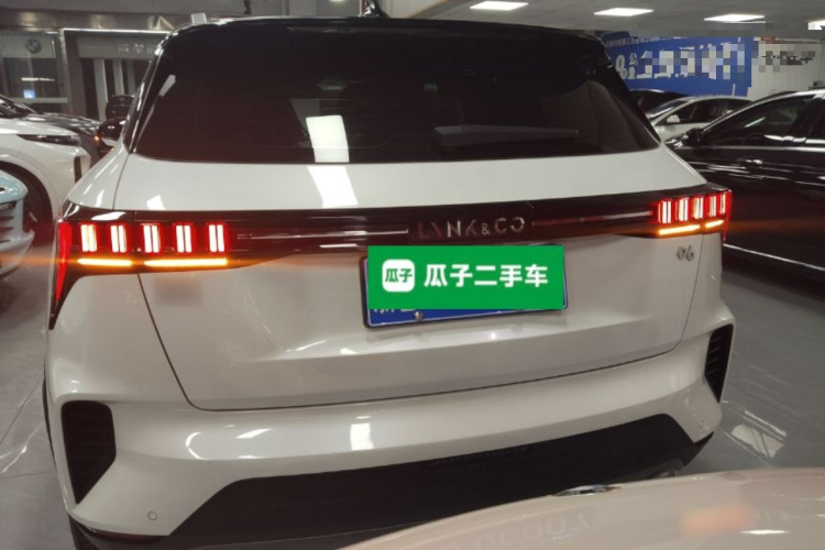 领克06 2023款 Remix 1.5T 劲Halo车身外观6004