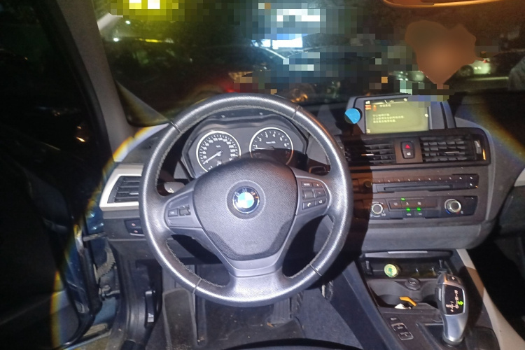 宝马1系(进口) 2013款 改款 116i 领先型局部细节13