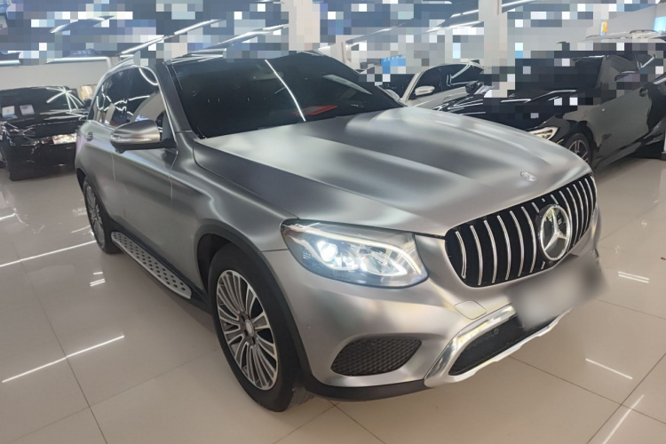 奔驰GLC 2016款 GLC 260 4MATIC 动感型车身外观3
