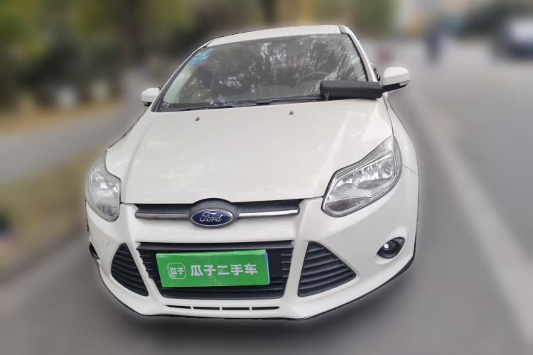 福特 福克斯 2012款 三厢 1.6L 自动舒适型车身外观6001