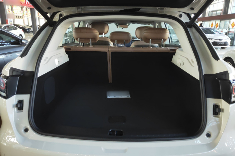 零跑汽车 零跑C11 2026款 纯电 640智享版机舱底盘23