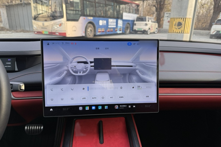 小米汽车 小米SU7 2024款 四驱超长续航高阶智驾Max版局部细节16