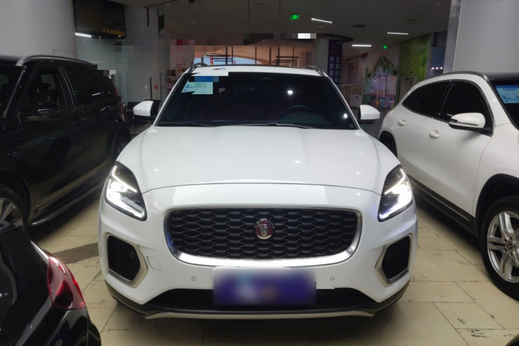 捷豹E-PACE 2024款 进取运动版 R-DYNAMIC S车身外观2