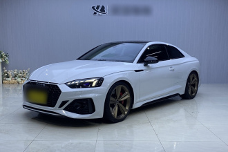 奥迪RS 5 2021款 RS 5 2.9T Coupe 暗金版