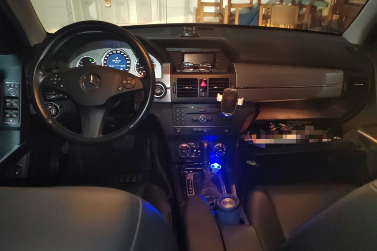 奔驰GLK级(进口) 2010款 GLK 300 4MATIC 时尚型中控内饰7002