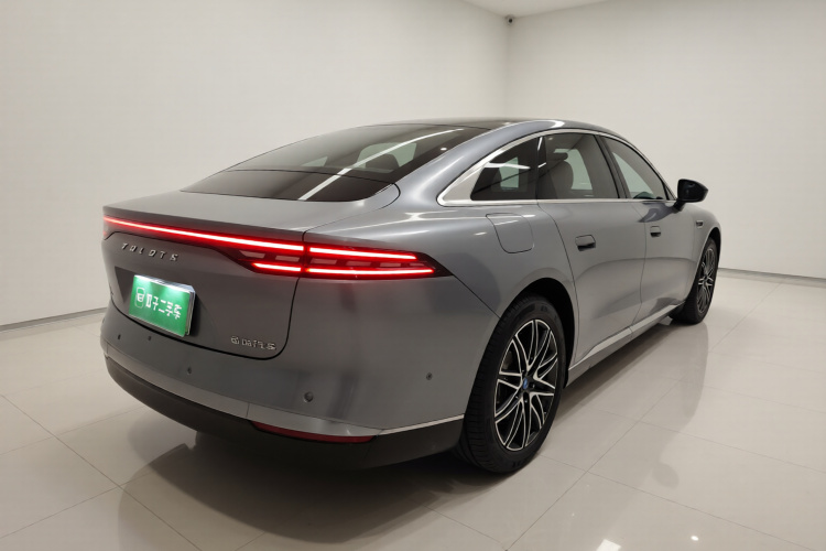 奇瑞风云 风云A9L 2025款 260超长续航尊贵版车身外观7