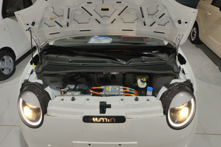 长安启源 长安Lumin 2024款 130km 清悦款机舱底盘24