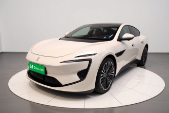 阿维塔12 2023款 700 三激光后驱奢享版