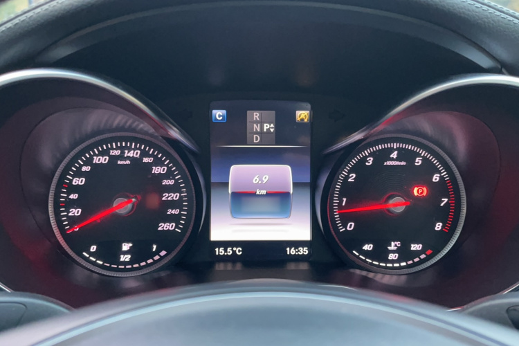 奔驰C级 2016款 C 200 L 运动型局部细节14