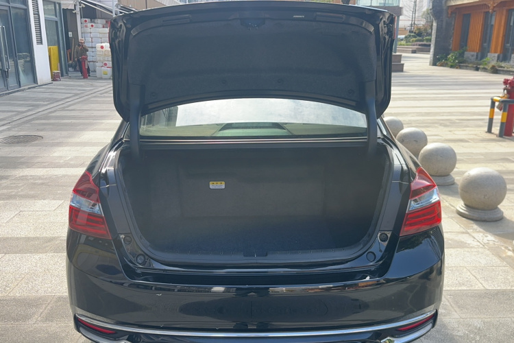 本田 雅阁 2016款 混动 2.0L 锐领版局部细节23