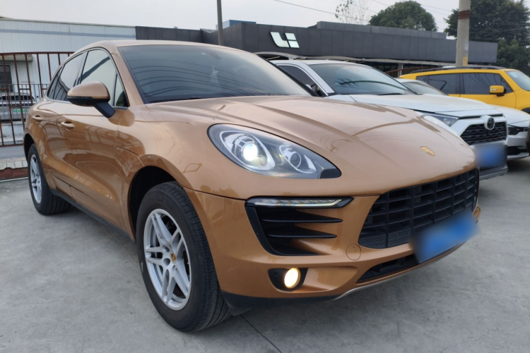 保时捷 2014款 Macan 2.0T车身外观3