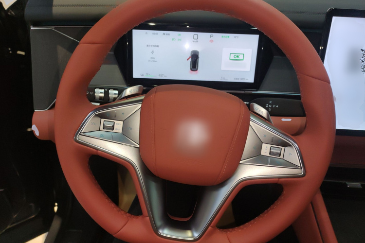 比亚迪 唐L 2025款 EV 600KM四驱激光雷达旗舰型中控内饰13