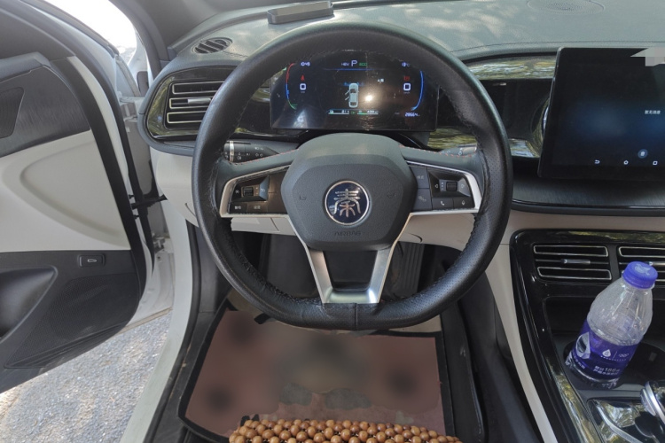 比亚迪 秦PLUS 2023款 冠军版 DM-i 55KM领先型中控内饰13