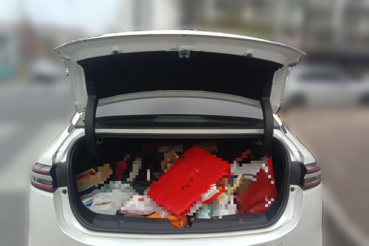 埃安 AION S Plus 2021款 70 智领版中控内饰23