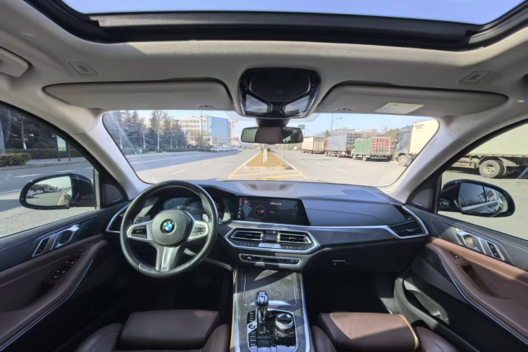 宝马X5(进口) 2021款 xDrive40i M运动套装中控内饰7001