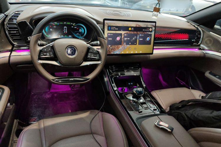 比亚迪 汉 2020款 EV 超长续航版豪华型中控内饰12