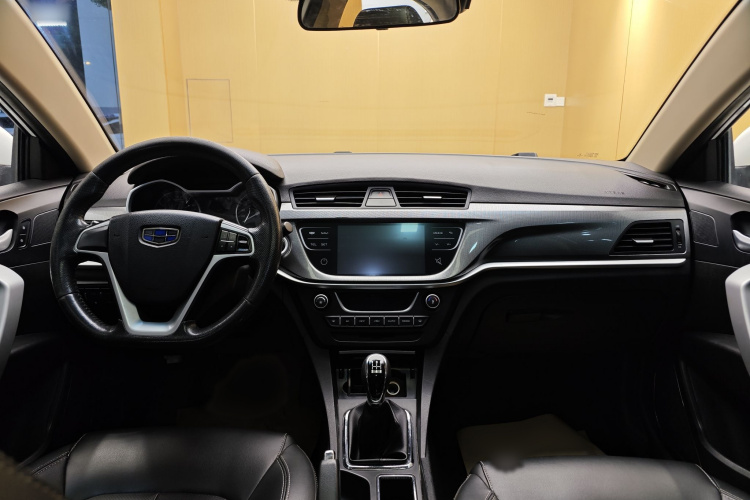 吉利汽车 帝豪 2017款 三厢百万款 1.5L 手动向上版中控内饰7005