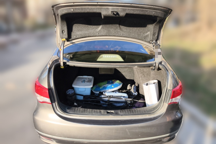 日产 轩逸 2012款 经典 1.6XE 手动舒适版局部细节23