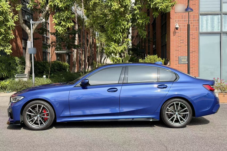 宝马3系 2020款 320Li M运动套装车身外观6002