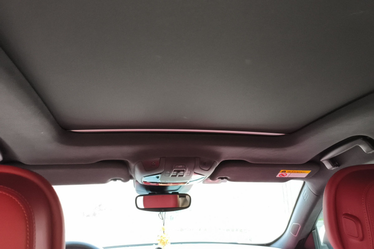 玛莎拉蒂 Levante 2022款 2.0T GT锋芒版中控内饰22