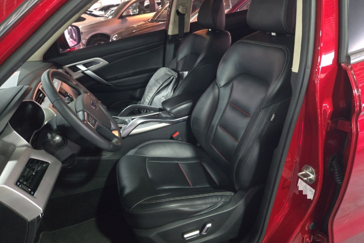 吉利汽车 博越 2018款 1.8TD 自动两驱智尊型4G互联版中控内饰19